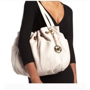 Michael Kors White Pebble Leather Large
Bucket Shoulder Bag